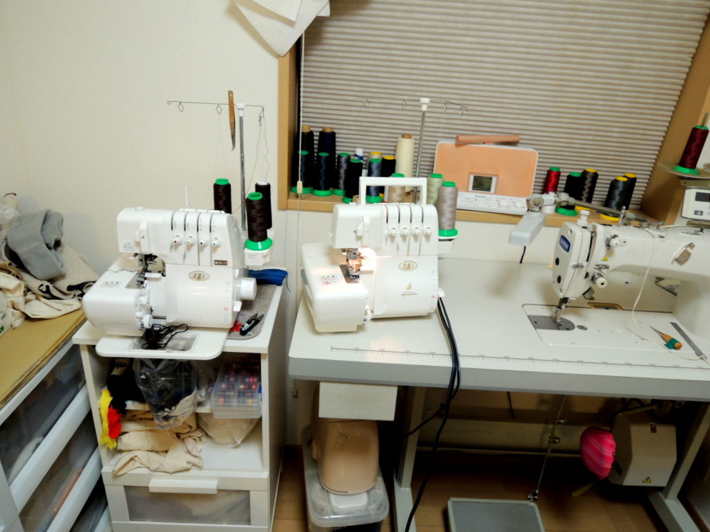 ミシン2台売り】衣縫人&ヌウタッチ