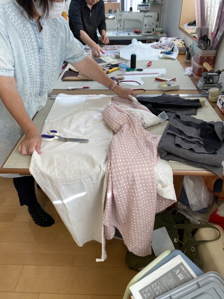 別珍で小さくてもきちんとした服★秋物カーディガンも作り始めた COUTURE MAISON YURI＊TOIユリトワ